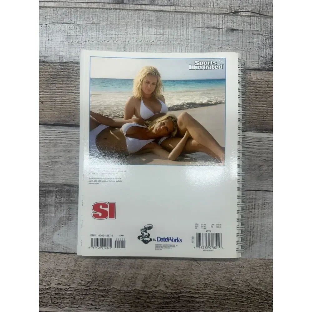 VTG Y2K 2007 Sports Illustrated Swimsuit Calendar Spiral Bound Model Calendar
